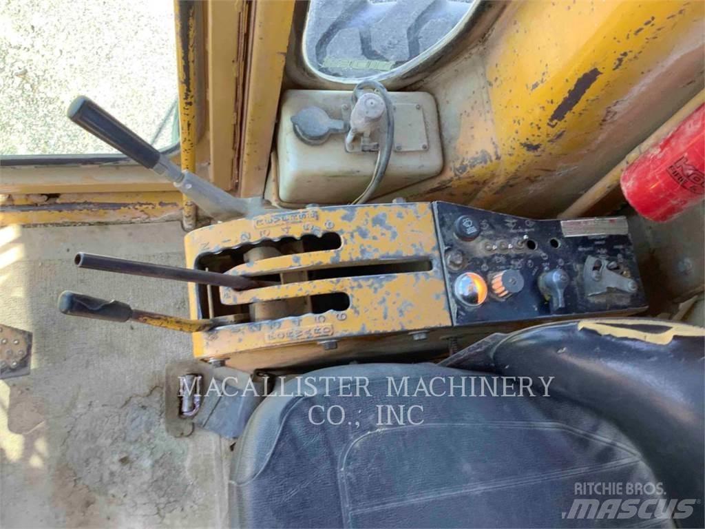 CAT 120 G Greiderid