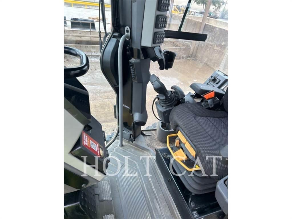 CAT 120 JOY Greiderid