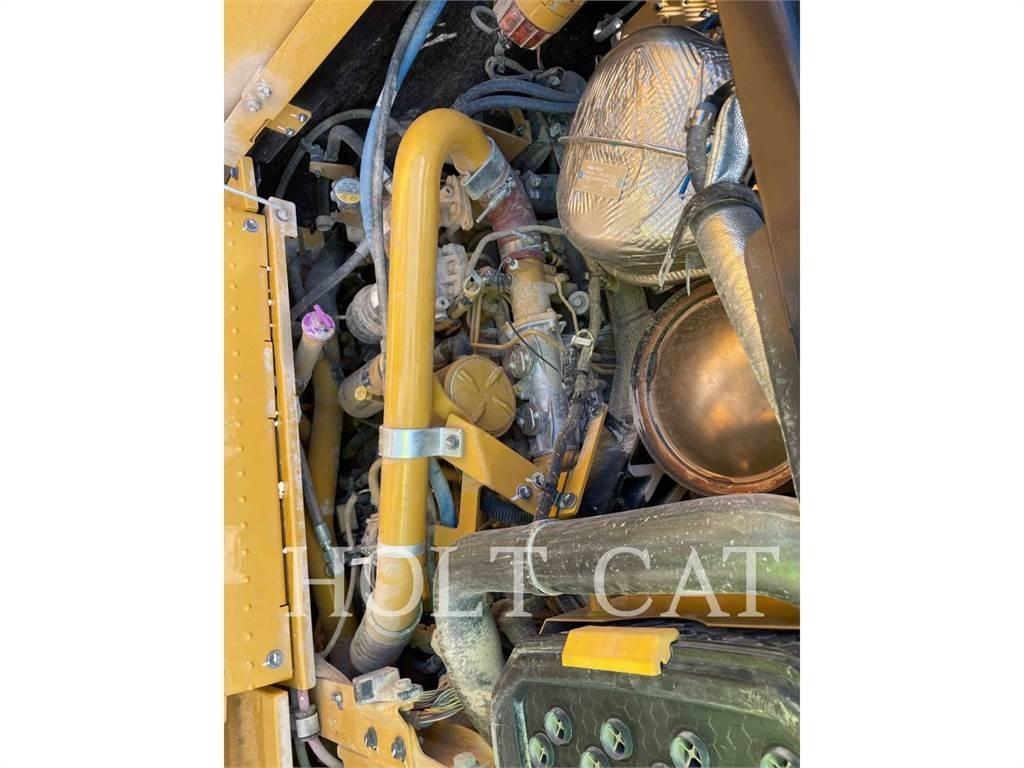 CAT 120 JOY Greiderid