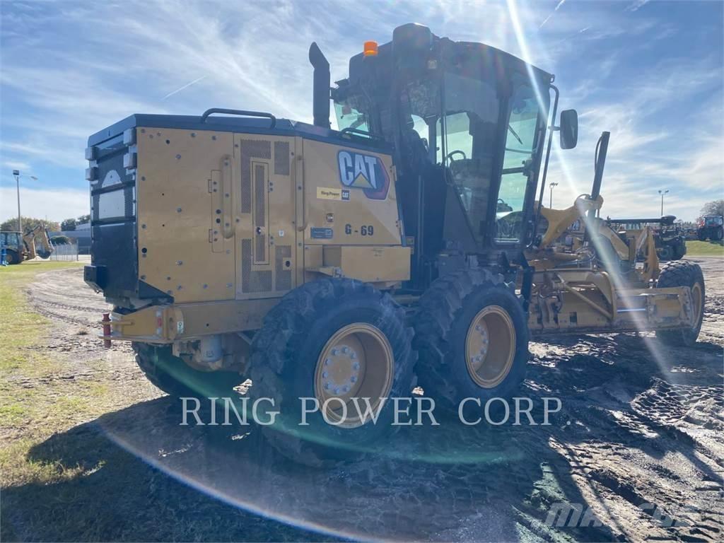 CAT 120 LVR Greiderid