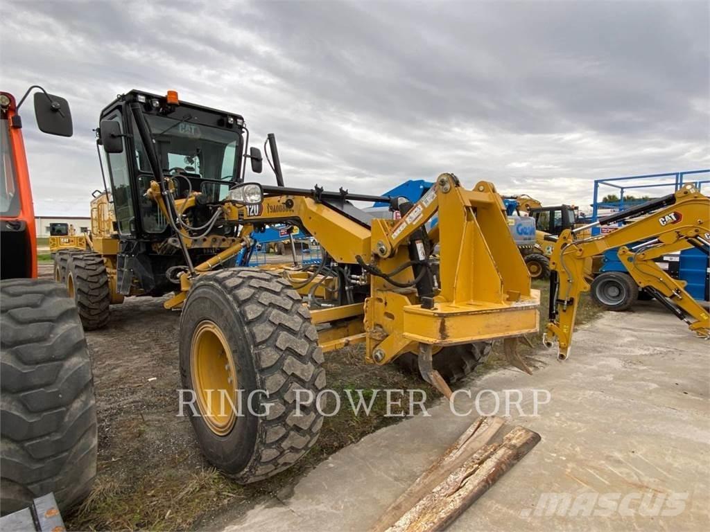 CAT 120 LVR Greiderid