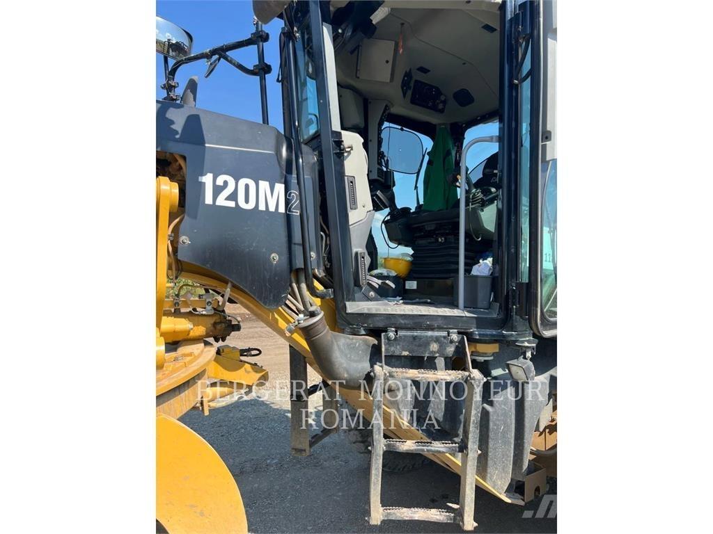 CAT 120M2 Greiderid