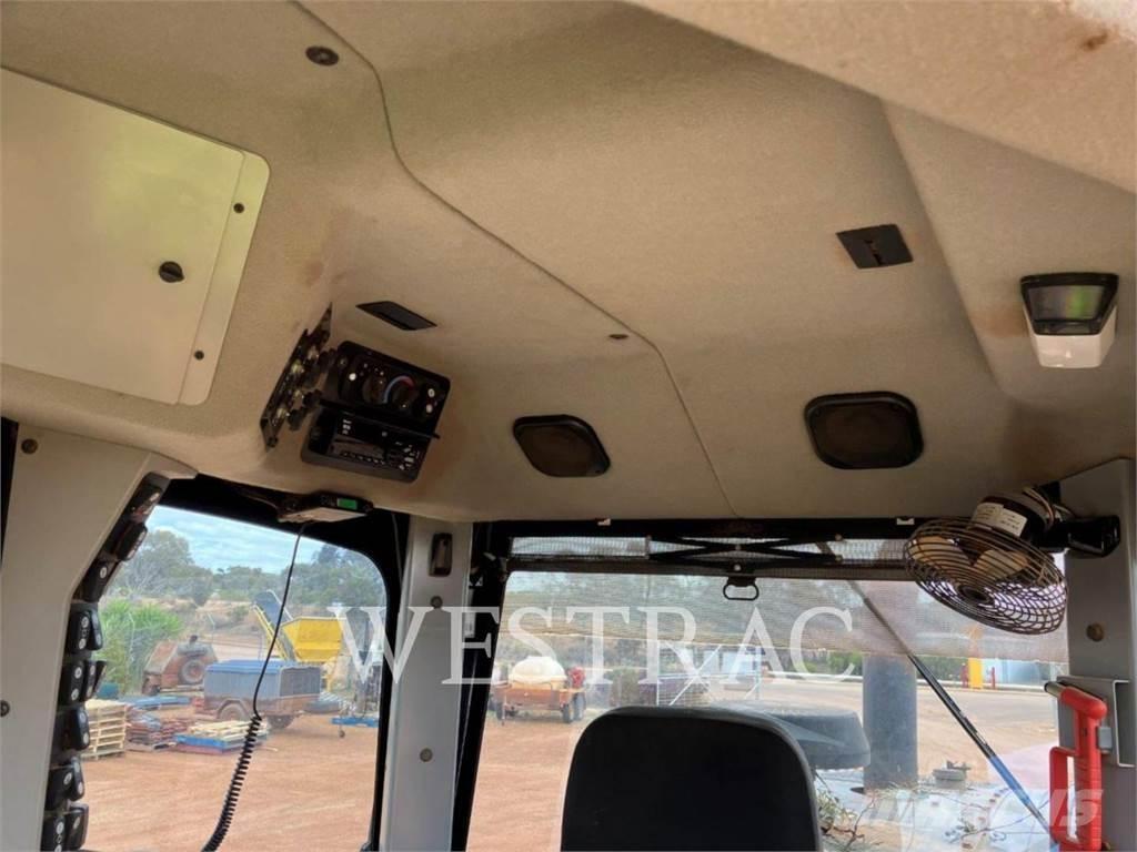 CAT 12M Greiderid