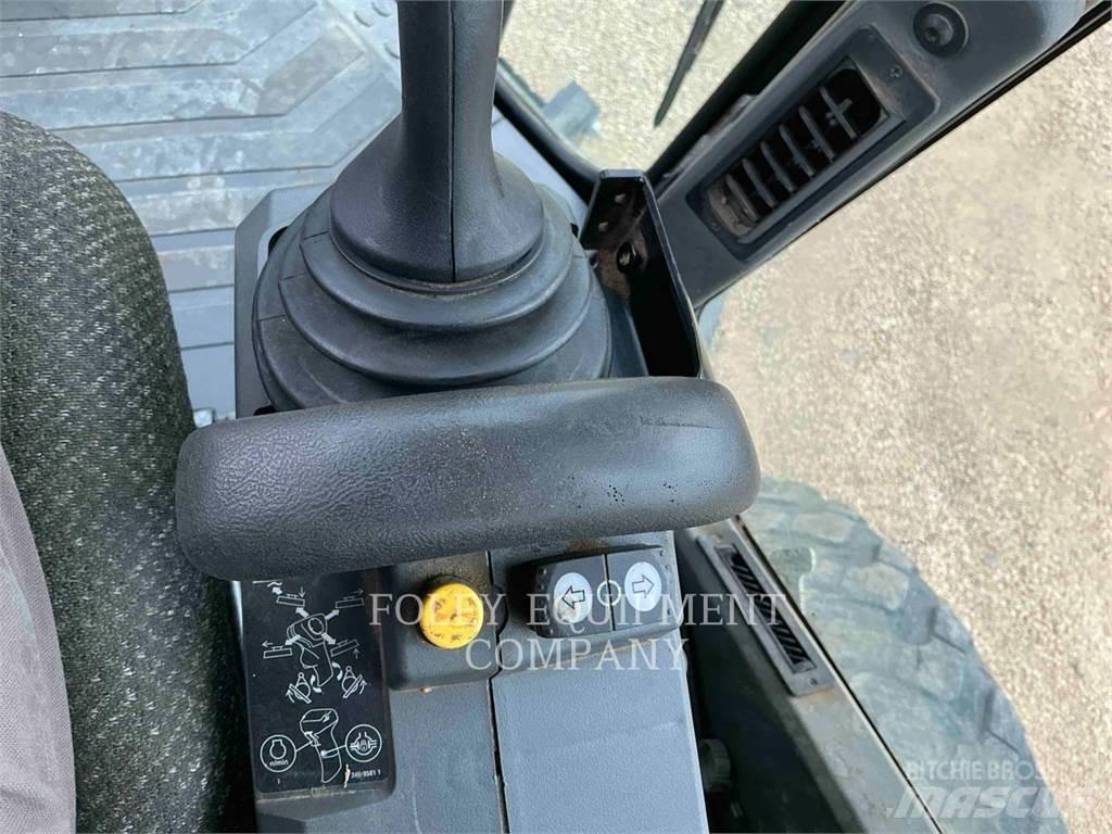CAT 12M2 Greiderid