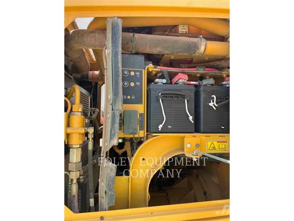 CAT 12M2 Greiderid