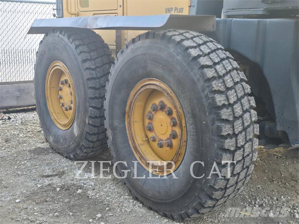 CAT 12M2 Greiderid