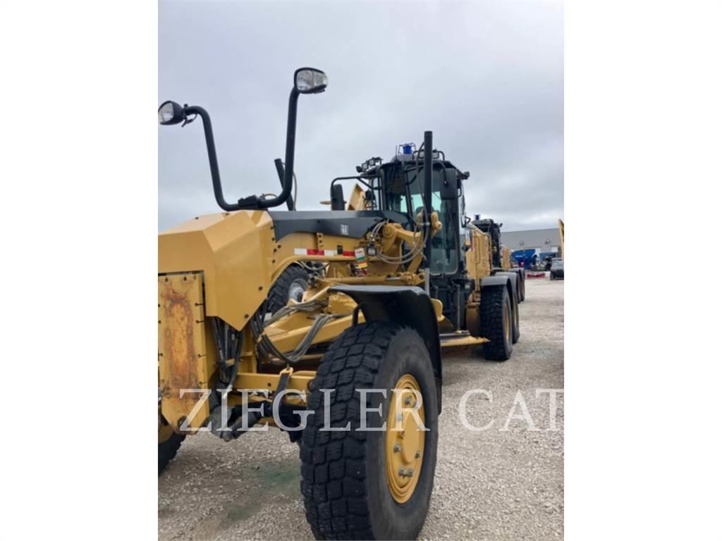 CAT 12M2AWD Greiderid