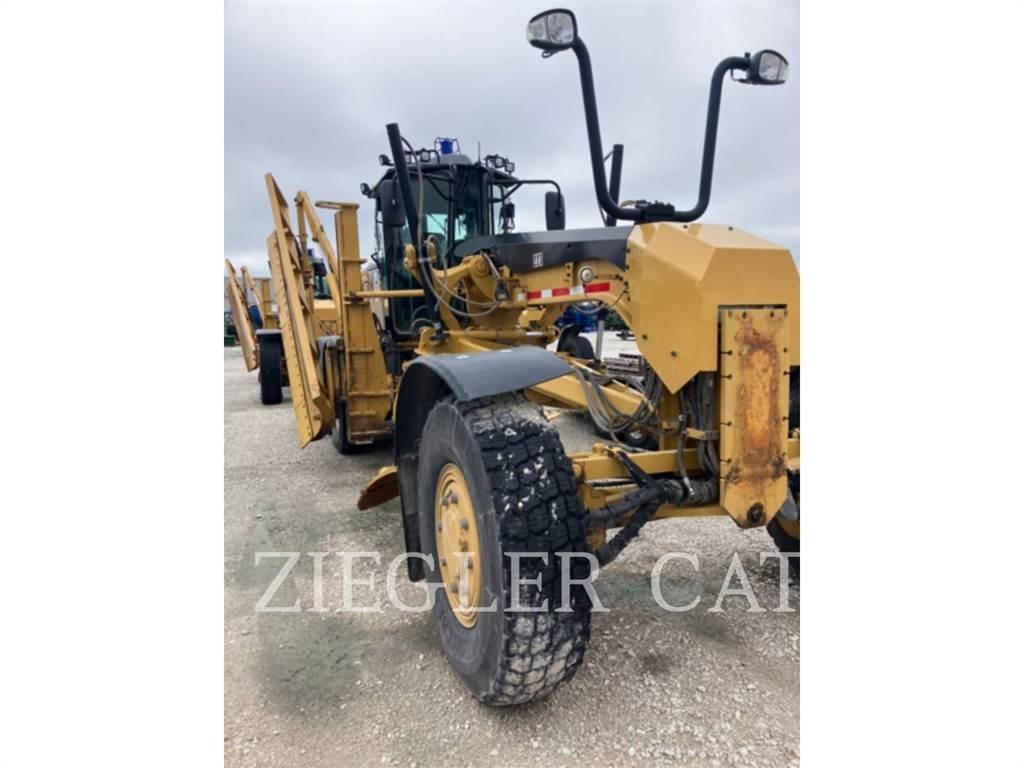 CAT 12M2AWD Greiderid