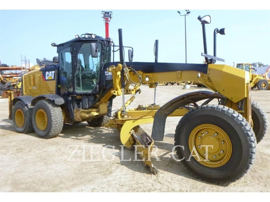 CAT 12M2AWD Greiderid