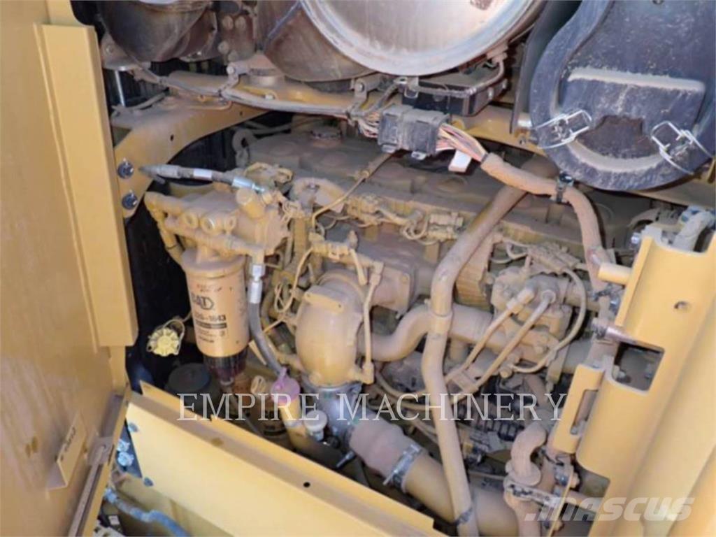 CAT 12M3 Greiderid