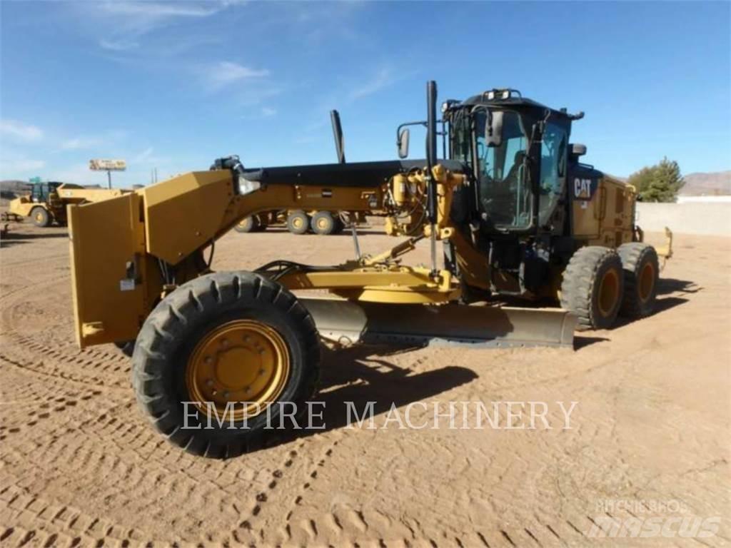 CAT 12M3 AWD Greiderid