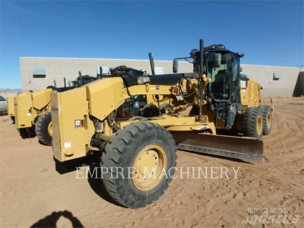 CAT 12M3 AWD Greiderid