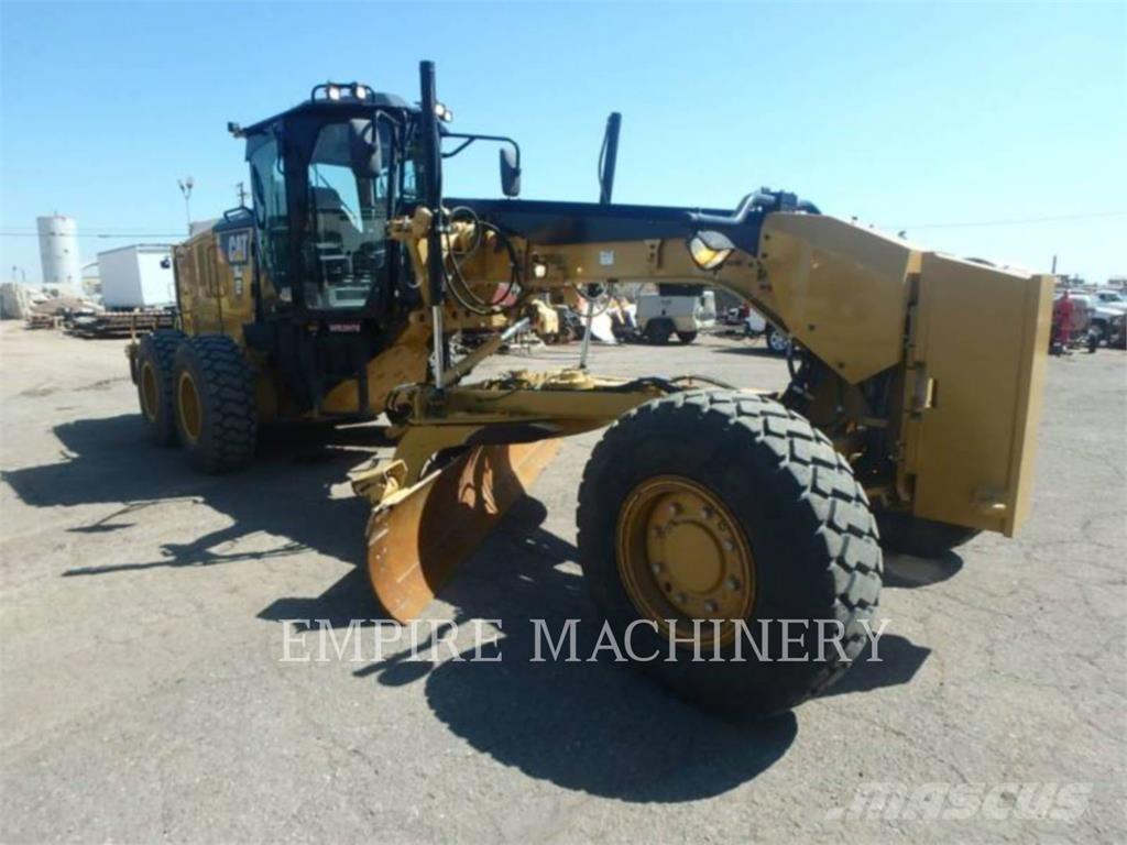 CAT 12M3 AWD Greiderid