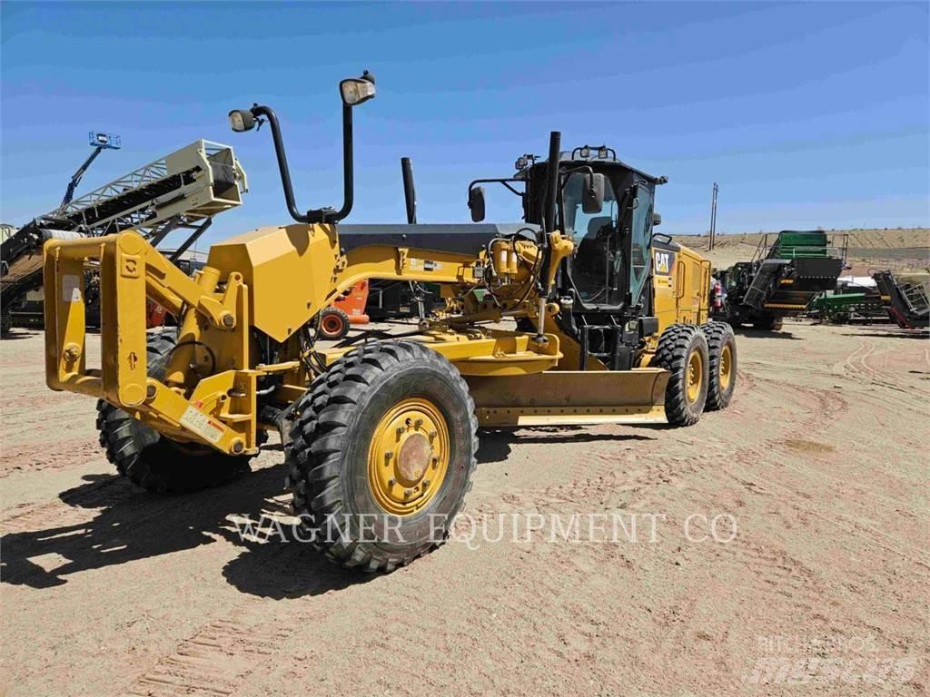 CAT 12M3 AWD Greiderid