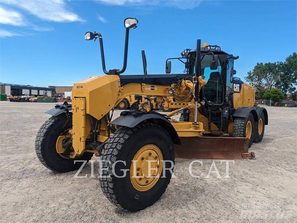 CAT 12M3AWD Greiderid