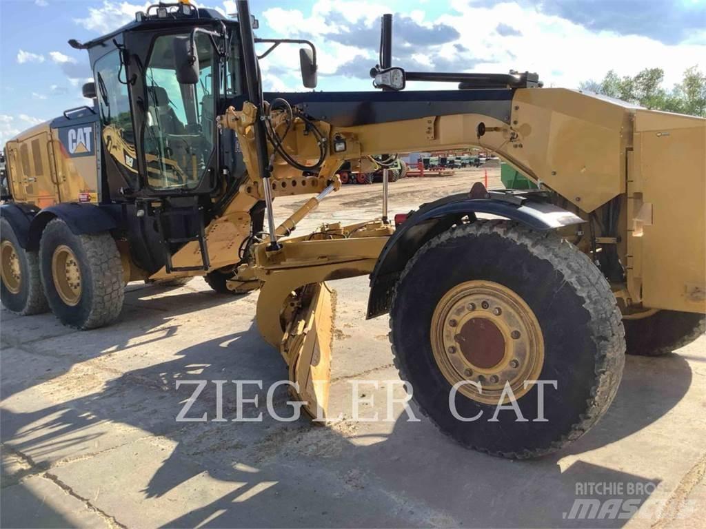 CAT 12M3AWD Greiderid