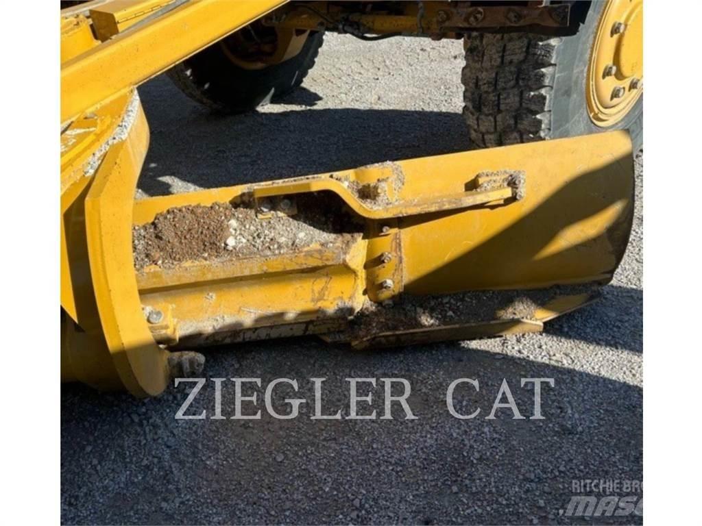 CAT 12M3AWD Greiderid