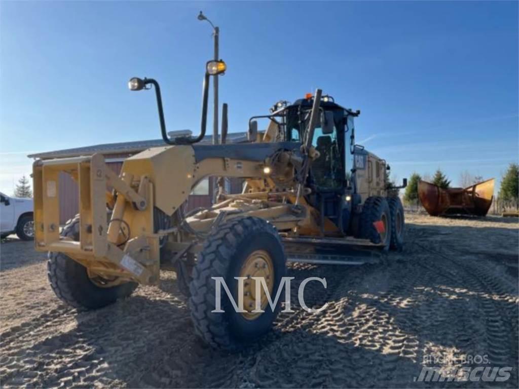 CAT 12M3AWD Greiderid