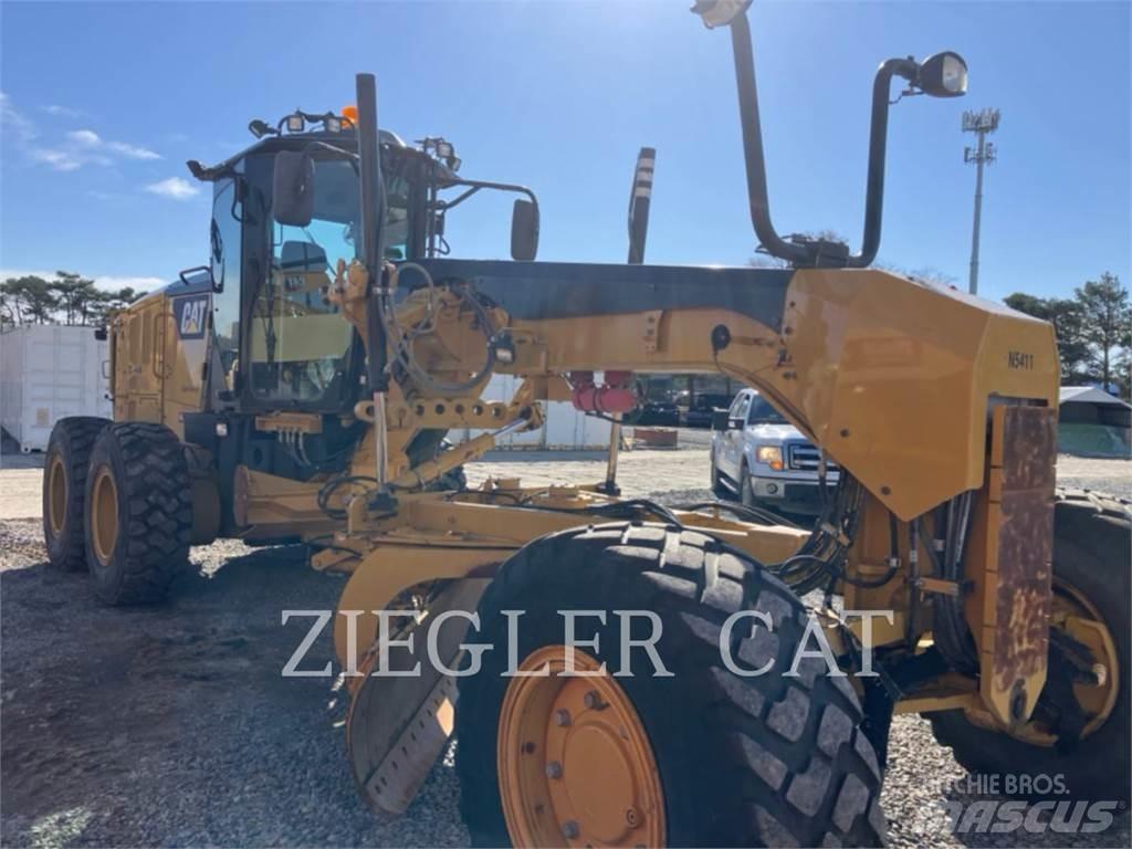 CAT 12M3AWD Greiderid