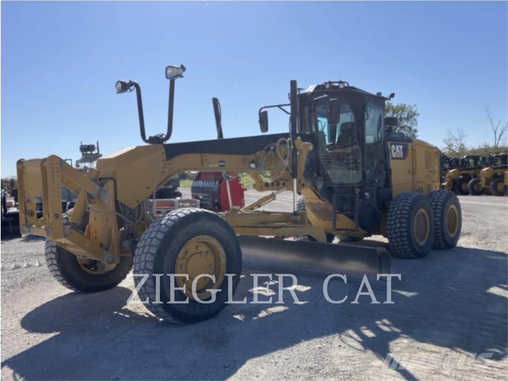 CAT 12M3AWD Greiderid