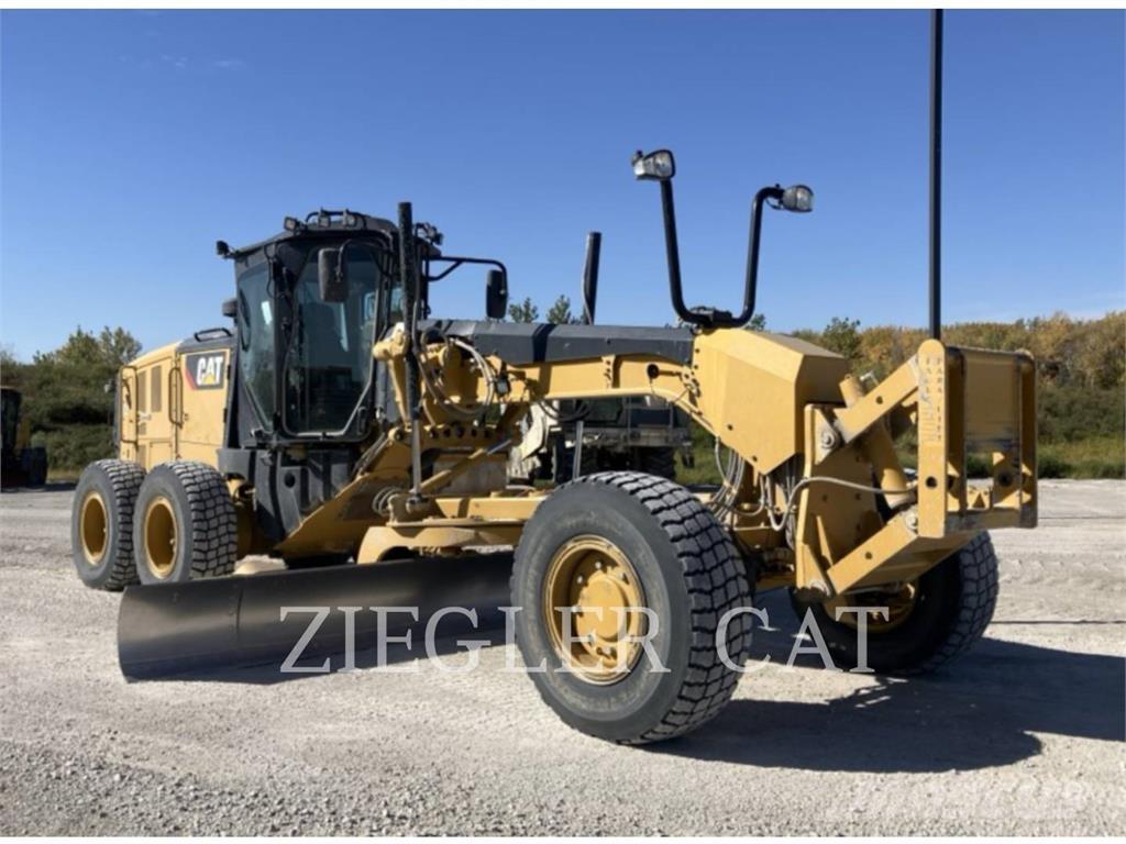CAT 12M3AWD Greiderid