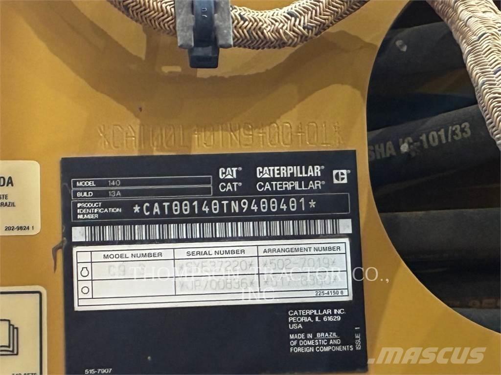 CAT 140 Greiderid
