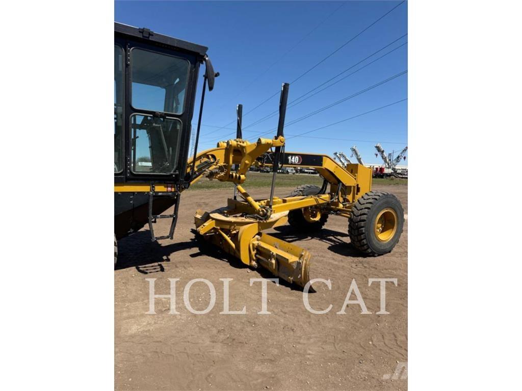 CAT 140 Greiderid