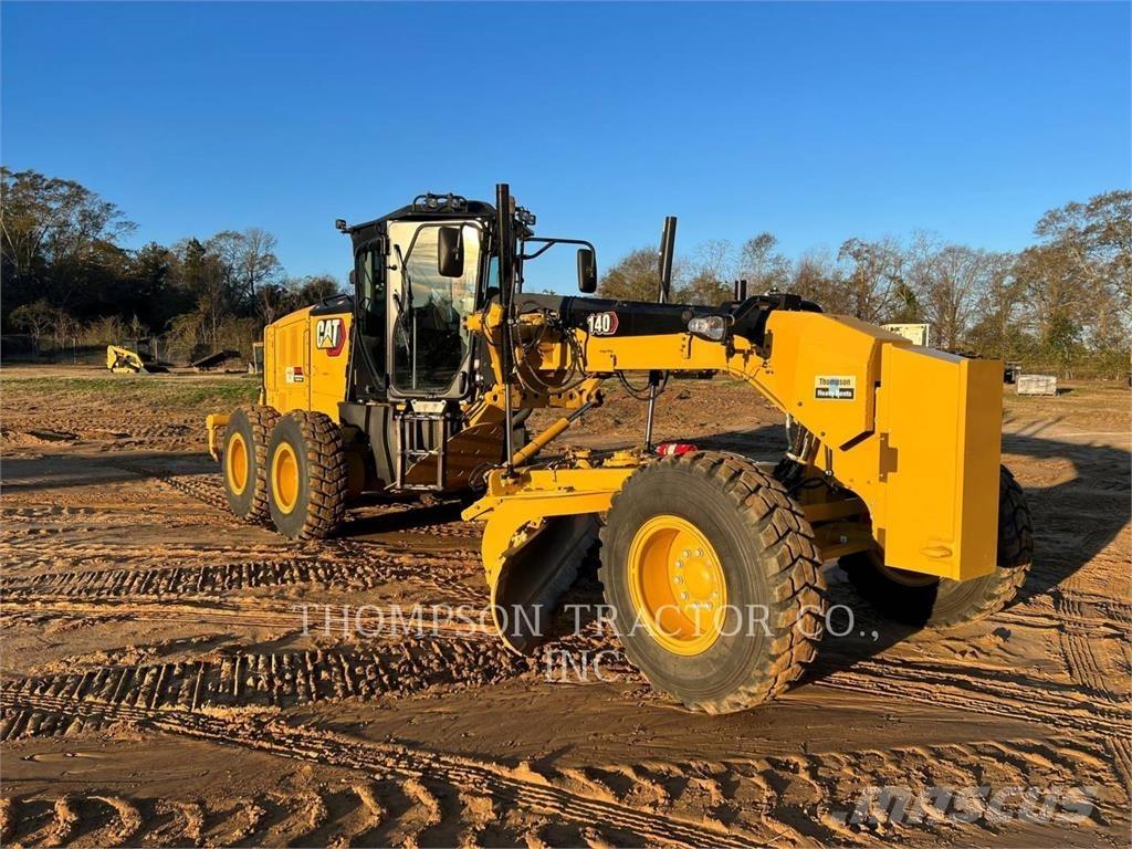CAT 140 Greiderid