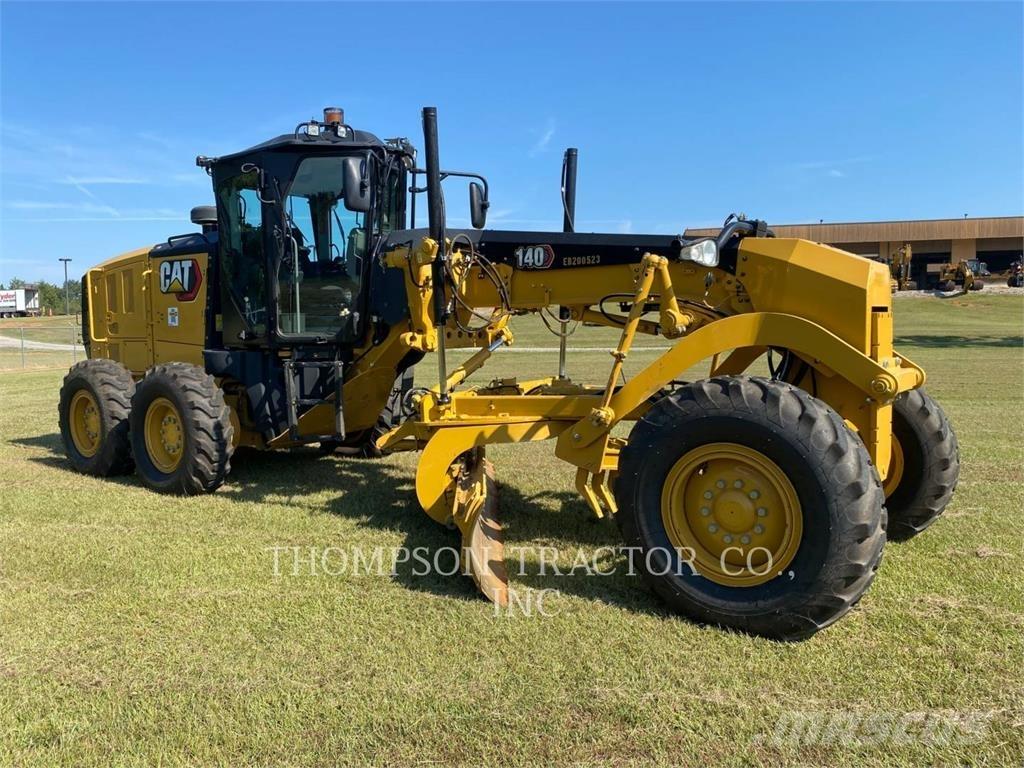 CAT 140 Greiderid