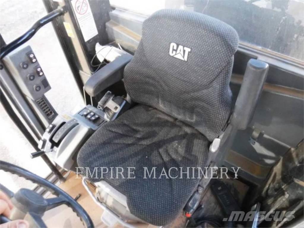 CAT 140-13 Greiderid