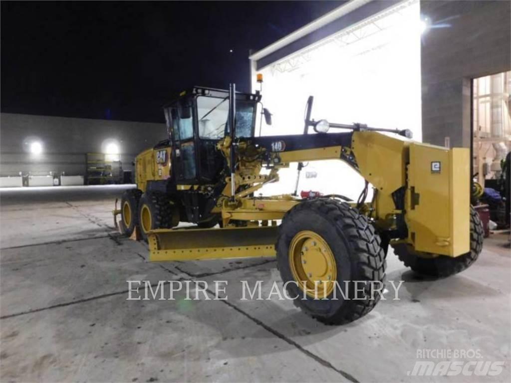 CAT 140-13 AWD Greiderid