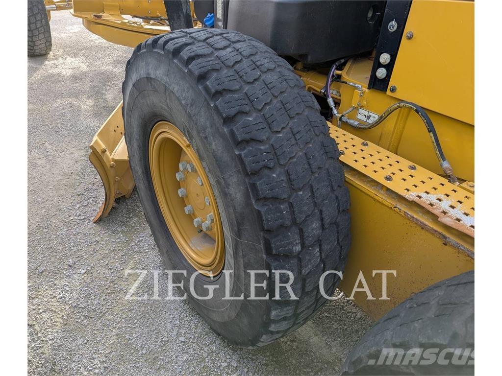 CAT 140-15 Greiderid