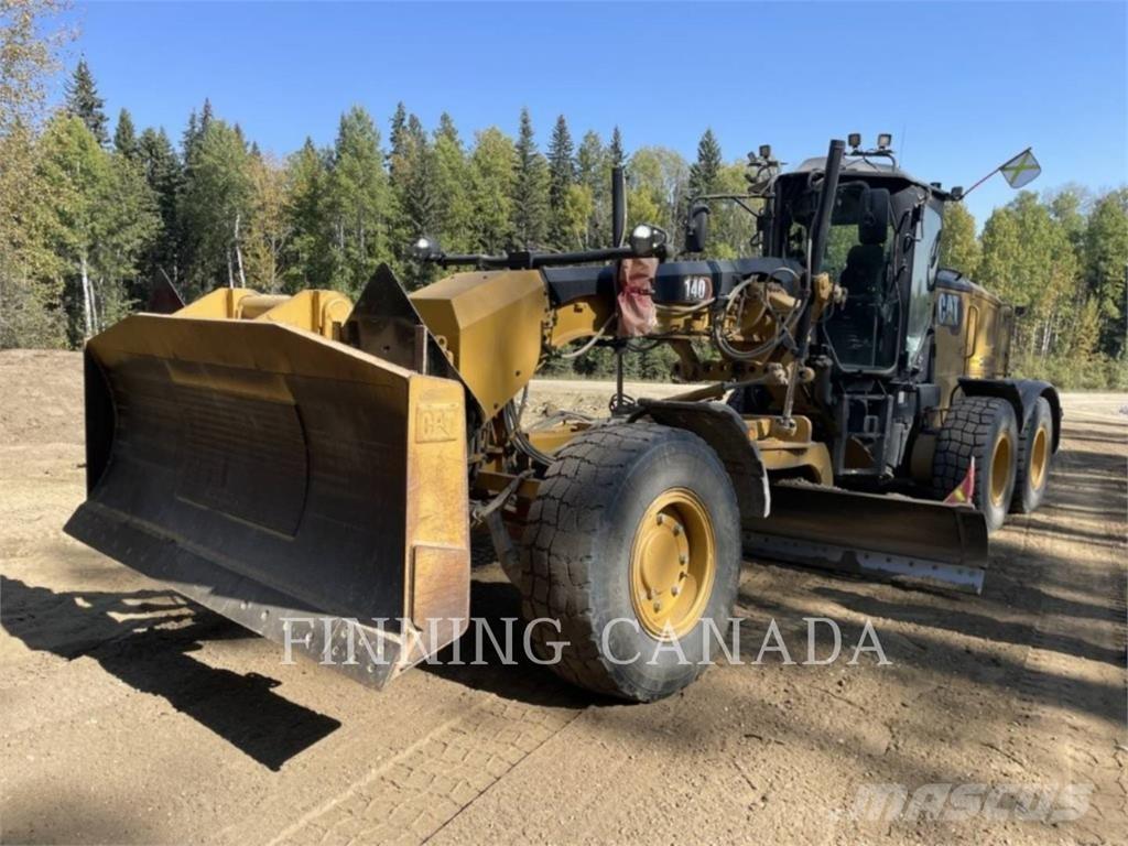 CAT 140-15 AWD Greiderid