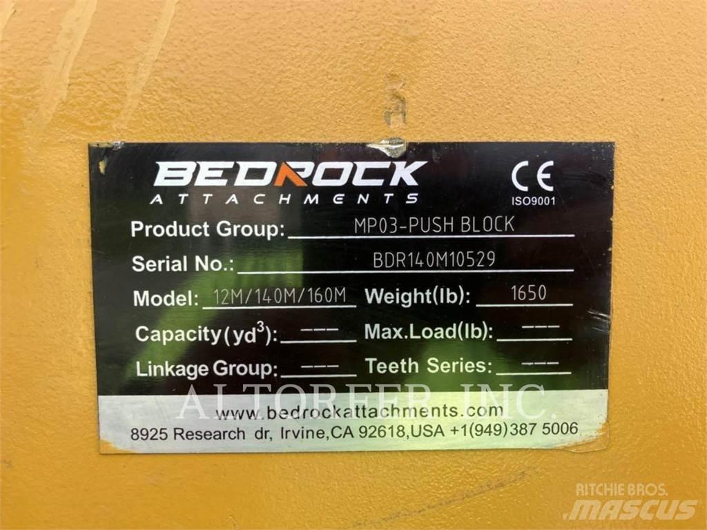CAT 140-15AWD Greiderid