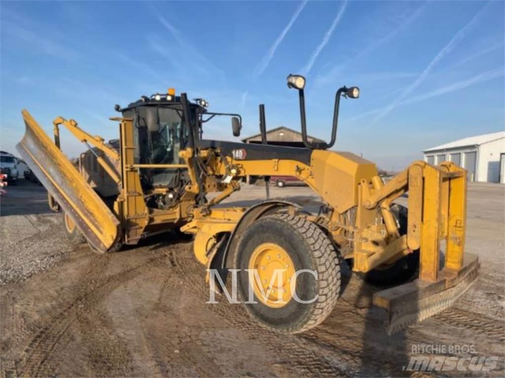 CAT 140-15AWD Greiderid