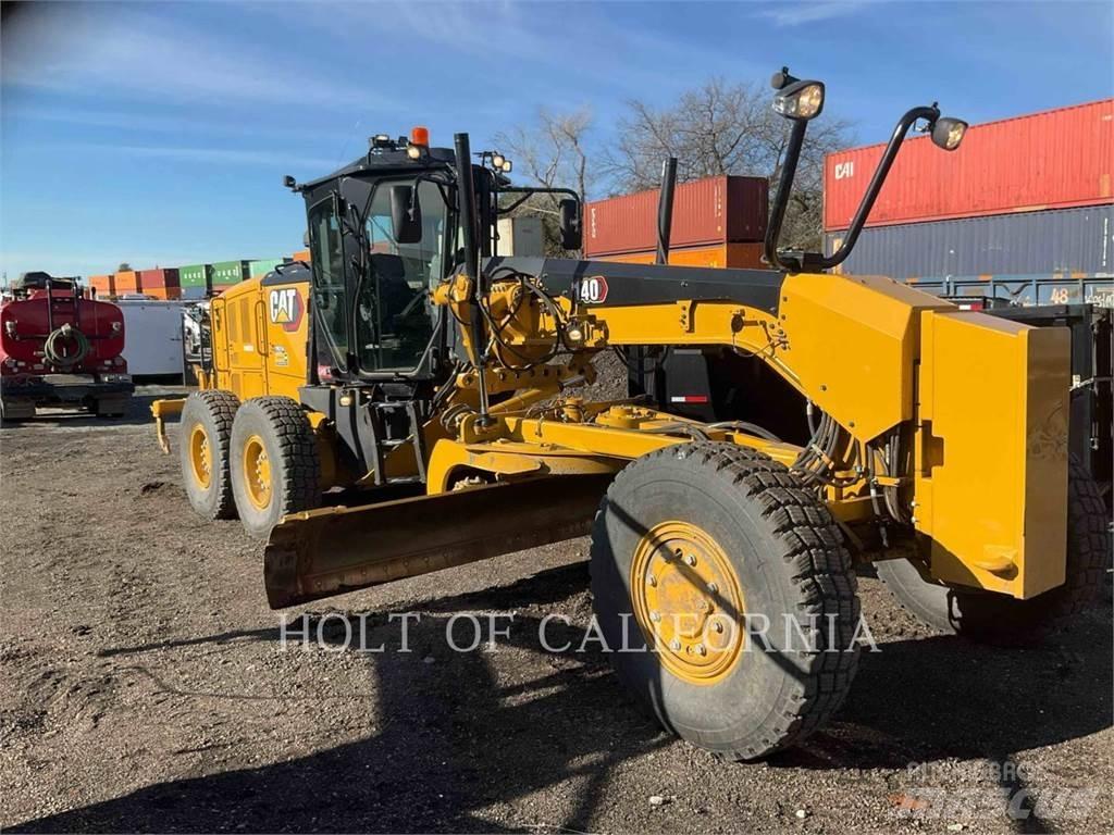 CAT 140 AWD Greiderid