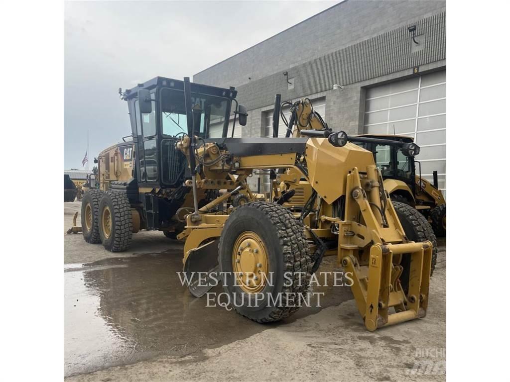 CAT 140 AWD Greiderid