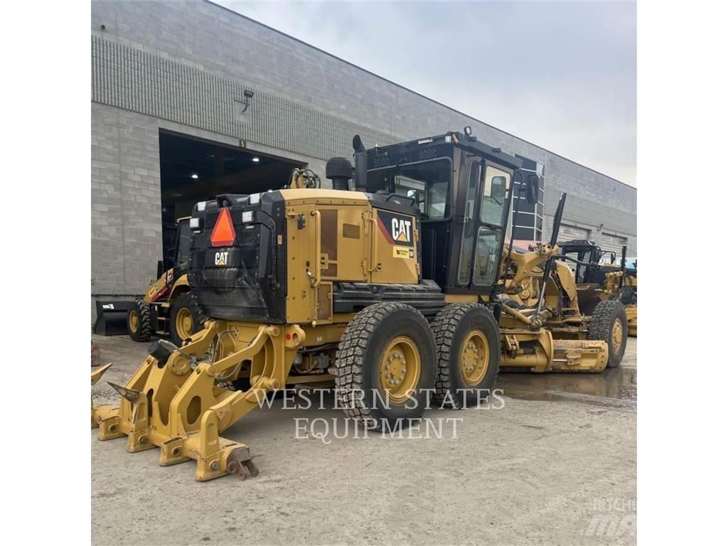 CAT 140 AWD Greiderid