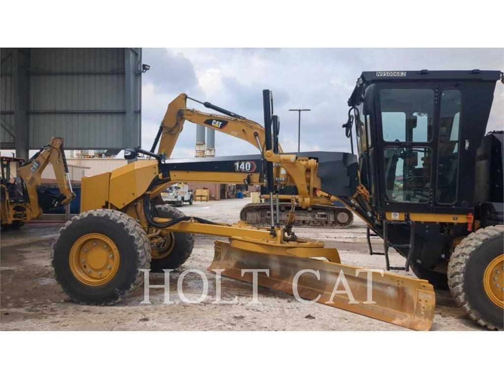 CAT 140 AWD Greiderid
