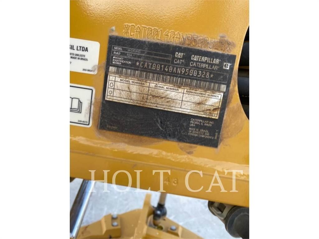 CAT 140 AWD Greiderid