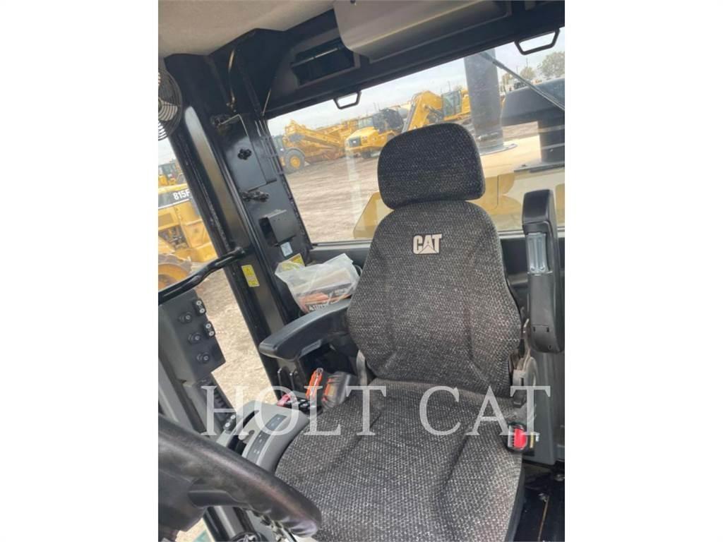 CAT 140GC AWD Greiderid