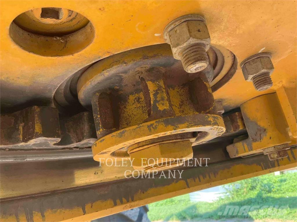 CAT 140M Greiderid