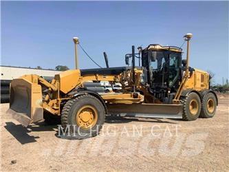 CAT 140M2 AWD Greiderid