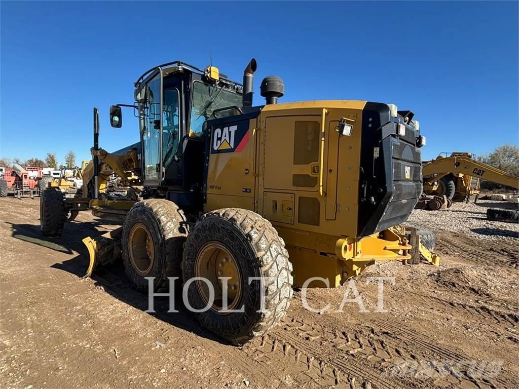 CAT 140M2 AWD Greiderid