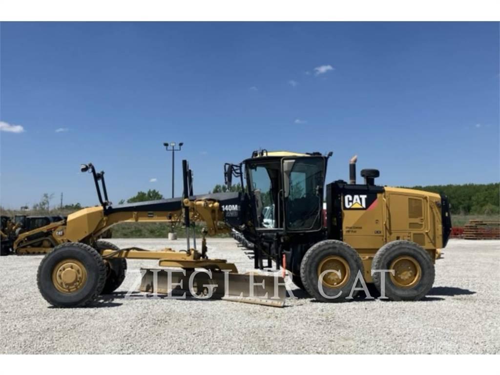 CAT 140M2AWD Greiderid