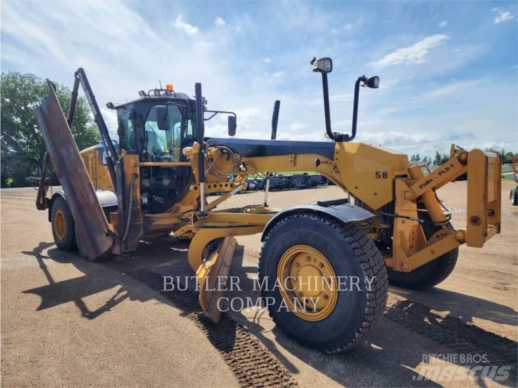 CAT 140M2AWD Greiderid