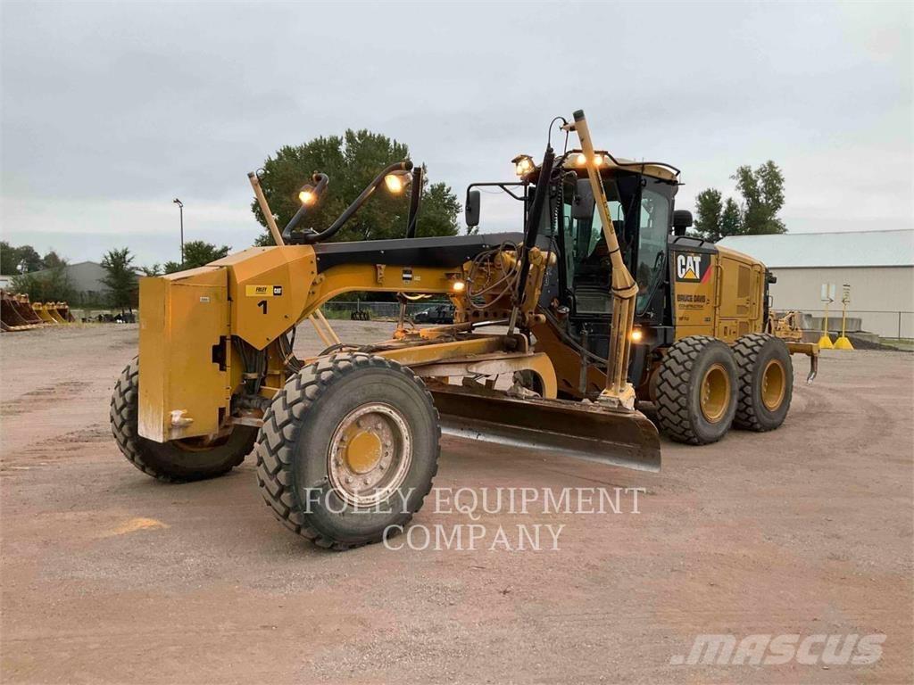 CAT 140M2AWD Greiderid