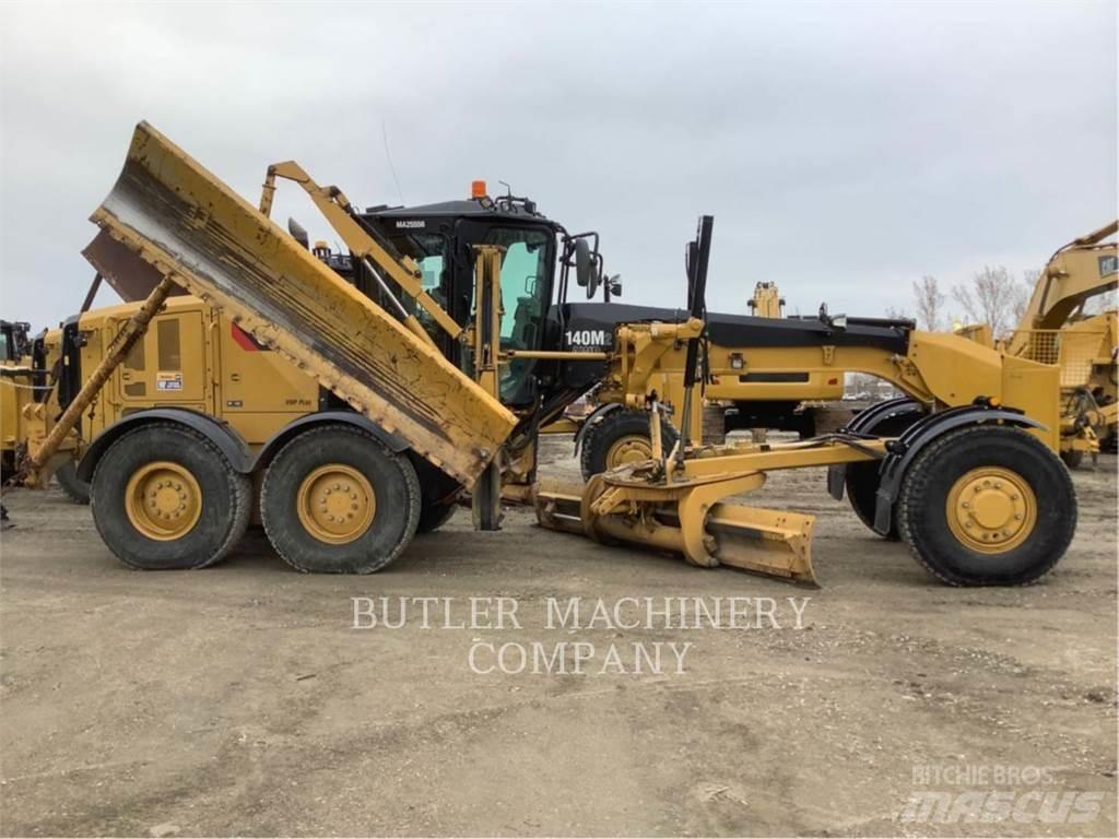 CAT 140M2AWD Greiderid