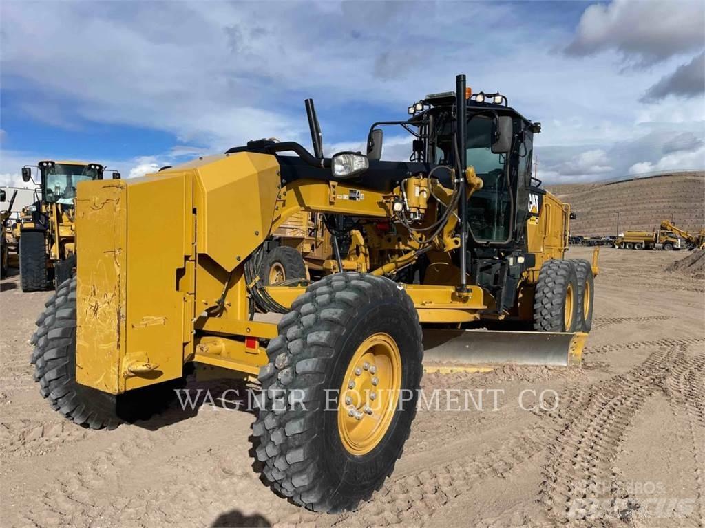 CAT 140M3 Greiderid