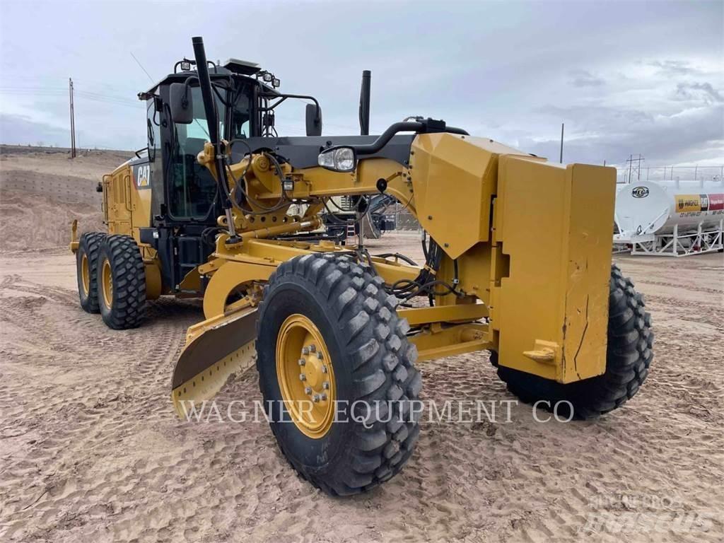 CAT 140M3 Greiderid